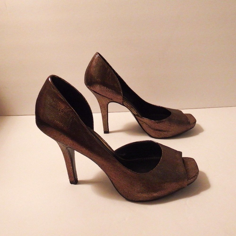 Jessica Simpson Bronze Metallic Heels 7B